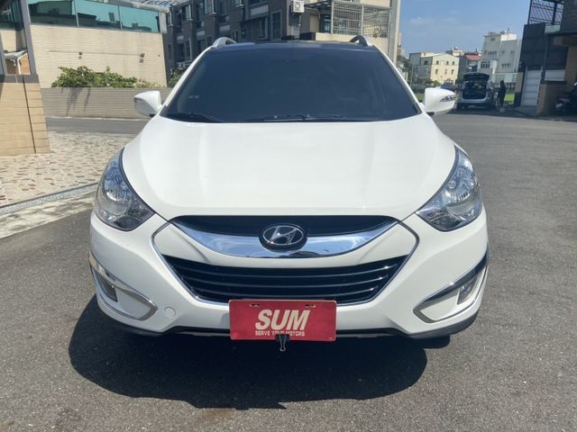 2012 IX35 經典白 頂級IK 僅跑9萬 全網跑最少 車況優質 認證車  第2張相片