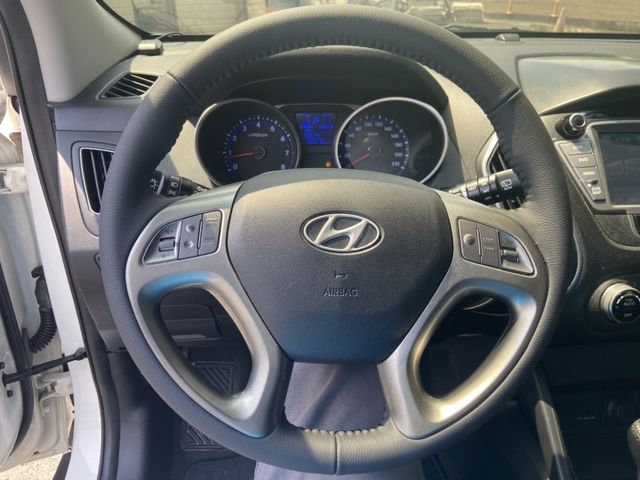 2012 IX35 經典白 頂級IK 僅跑9萬 全網跑最少 車況優質 認證車  第4張相片