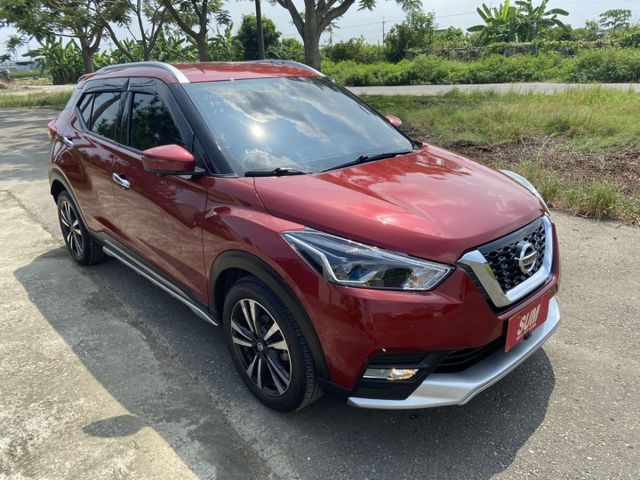 2020 日產 KICKS 都市小休旅首選 配備基本滿 買車送全車隔熱紙OR保養乙次  第3張相片