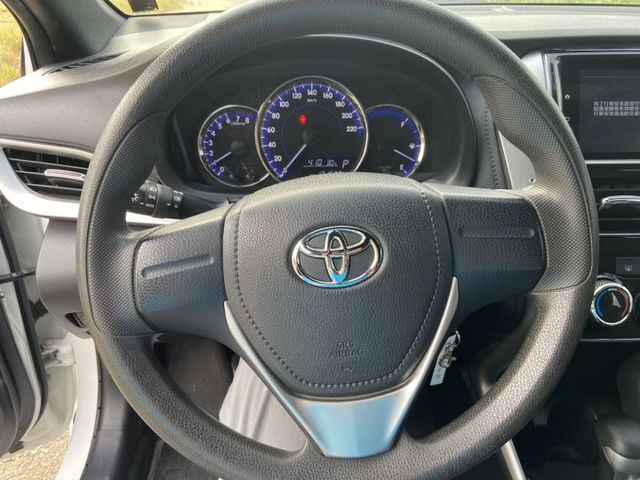 2020年 大鴨 內裝保養良好 代步省油省稅  第4張相片