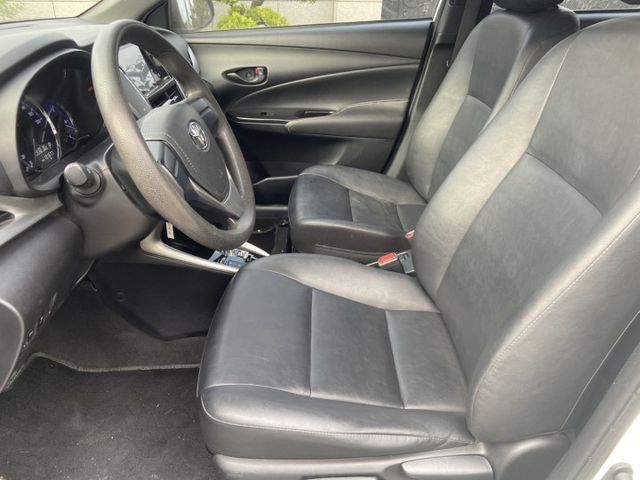 2020年 大鴨 內裝保養良好 代步省油省稅  第8張相片