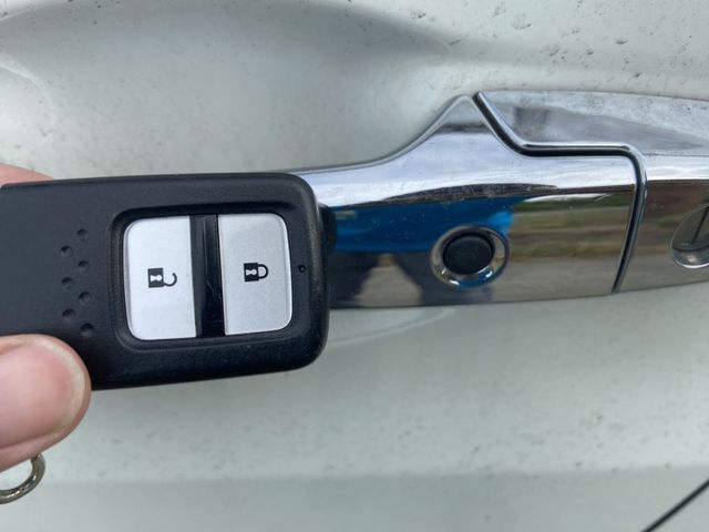 2017 HRV S版本 便宜隨便賣  第7張相片