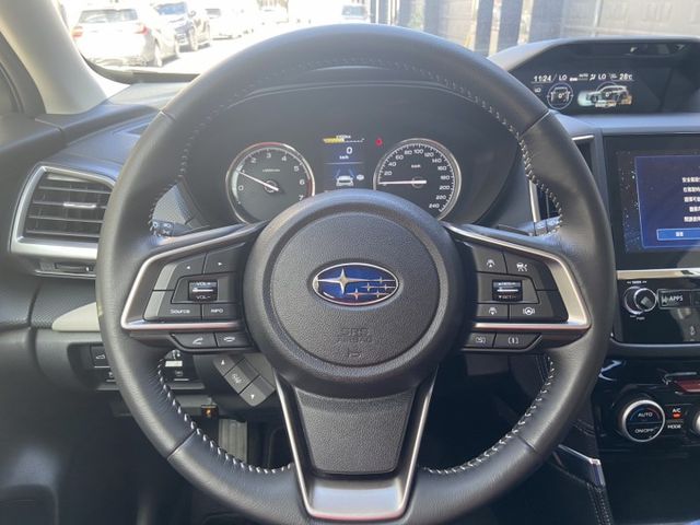 2024 i-s 頂級版 4WD 豪華房車 一家人出去旅遊爬山都不是問題 完整lv2  第4張相片