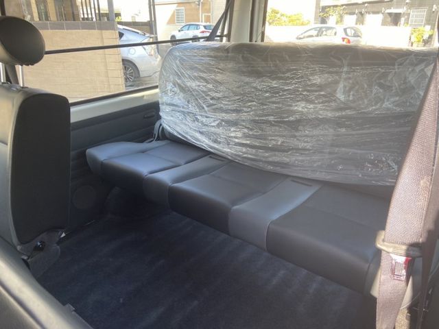 2020 得利卡 手排 廂8人座 第三排座椅還未拆封 便宜售  第11張相片