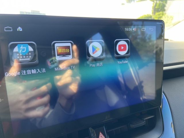 2020 ALTIS 前車主加裝原廠盲點偵測 升級安卓機 抬頭顯示器  水藍色超有質感  第11張相片