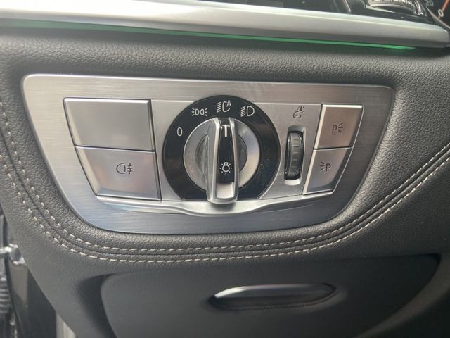 730LD 長軸版 市場沒車 有實力有品味的老闆 開過就懂他的好 襯托沉穩與低調的品味  第7張相片