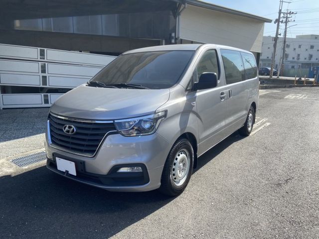 新改款車頭 霸氣又好看 內裝超棉 車況免煩惱 便宜  第1張相片