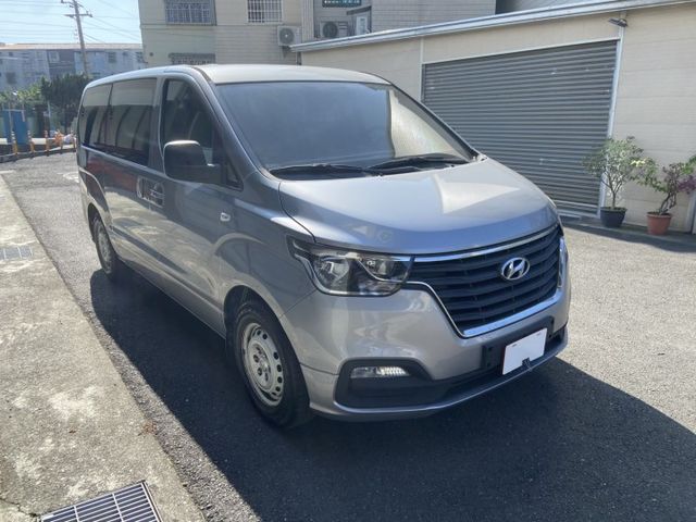 新改款車頭 霸氣又好看 內裝超棉 車況免煩惱 便宜  第3張相片