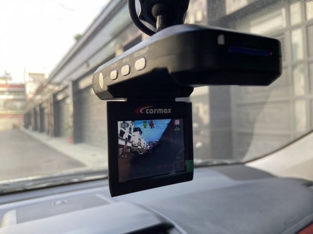 2012 冠美麗 內裝氣氛好 便宜隨便賣  第8張相片