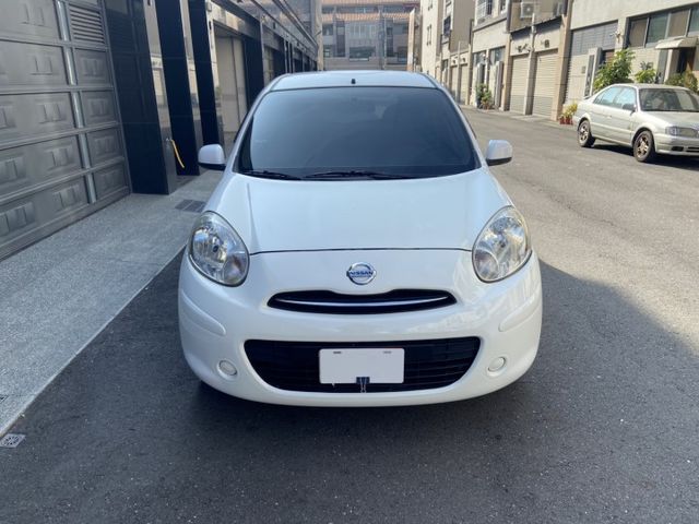 2012 馬曲 新手練習車超適合 原鈑件 認證車哦 還有裝安卓機 車況好  第2張相片