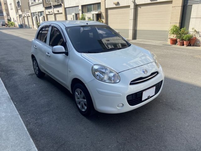 2012 馬曲 新手練習車超適合 原鈑件 認證車哦 還有裝安卓機 車況好  第3張相片