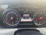 2017 E200 認證車 里程低 車道至中 定速 IK免鑰 電動座椅 全車氣氛燈 電尾門 配備很滿 市場新價格  第5張縮圖