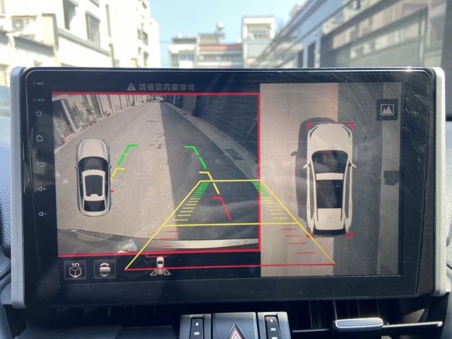 2020 RAV4 頂級旗艦版 全速域跟車 腳踢電尾門 360環景 升級安卓機 認證車 不用殺價就很便宜  第11張相片