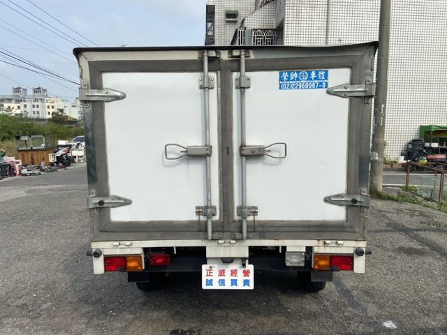 2022 湯ACE 原鈑件 自排 冷凍車廂 超級稀有 還有新車味 水產/海鮮/賣冰/老闆們快來買哦  第13張相片