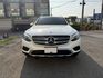 2017年 總代理 GLC250 4輪傳動 / 認證車 / 馬力200多P / 換檔撥片 / 定速 / 360環景 /  第2張縮圖