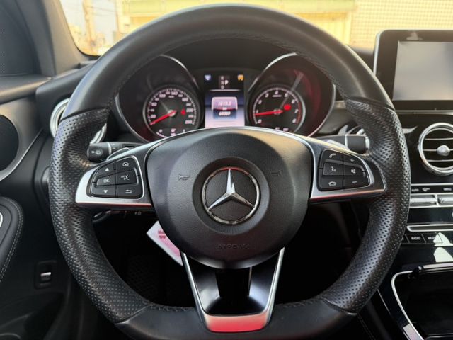 2017年 總代理 GLC250 4輪傳動 / 認證車 / 馬力200多P / 換檔撥片 / 定速 / 360環景 /  第4張相片