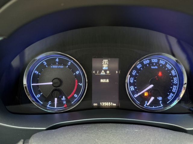 2016 ALTIS S+版 定速/方向盤快控/恆溫/抬頭顯示器/ 預約看車送萬元好禮 / 可車換車  第5張相片