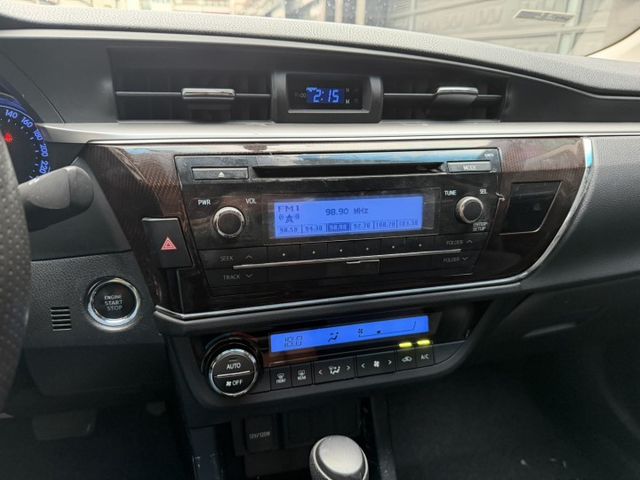 2016 ALTIS S+版 定速/方向盤快控/恆溫/抬頭顯示器/ 預約看車送萬元好禮 / 可車換車  第9張相片