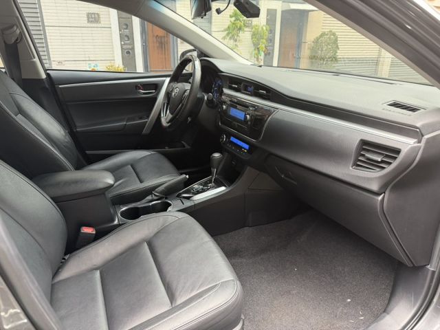 2016 ALTIS S+版 定速/方向盤快控/恆溫/抬頭顯示器/ 預約看車送萬元好禮 / 可車換車  第11張相片