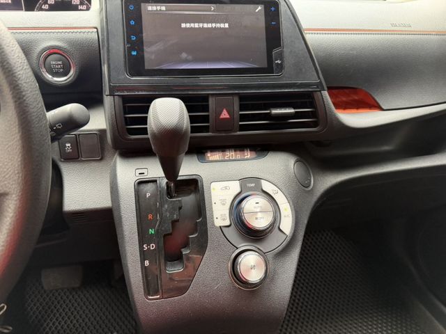 2023 Sienta 5人座 1.8起步輕快有力 方向盤快控 / 倒車顯影 / 車道偏移 / 便宜 / 可車換車  第8張相片