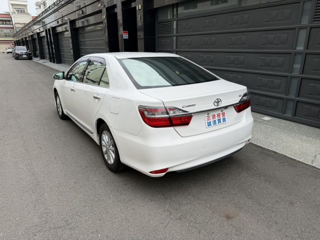 2015 尊爵版 2.0 汽油 定速巡航 / 抬頭顯示器 / 電動椅 / IK一鍵啟動 / 摸們 / 升級安卓機  第18張相片