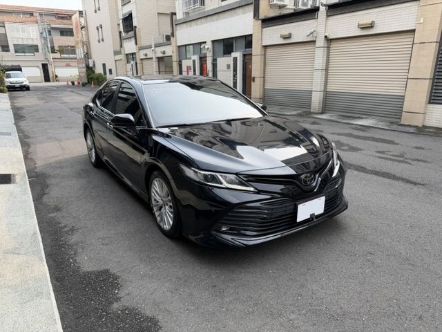 2019 豪華頂級版 認證好車 ACC跟車 / 盲點 / 摸門 / 導航 / 抬頭顯示器 / 雙區恆溫 可全額貸款  第3張相片