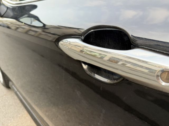 2019 豪華頂級版 認證好車 ACC跟車 / 盲點 / 摸門 / 導航 / 抬頭顯示器 / 雙區恆溫 可全額貸款  第6張相片