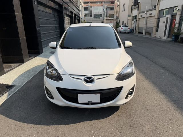 2012年 馬2 便宜省油好養 里程跑少一年不到1萬 / 認證車 / 市區代步好停車 1500cc省稅金  第2張相片