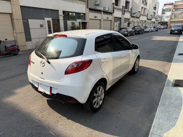 2012年 馬2 便宜省油好養 里程跑少一年不到1萬 / 認證車 / 市區代步好停車 1500cc省稅金  第13張相片