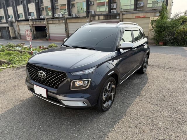 2020 帆優 GLC版頂級 認證車 定速/車道維持/360環景/CARPLAY/原廠保養/盲點/摸們/導航  第1張相片