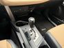 2016 油電尊爵版 認證好車 定速/盲點/摸們/天窗/電動尾門/電動椅/雙色內裝87成新/超級漂亮  第10張縮圖