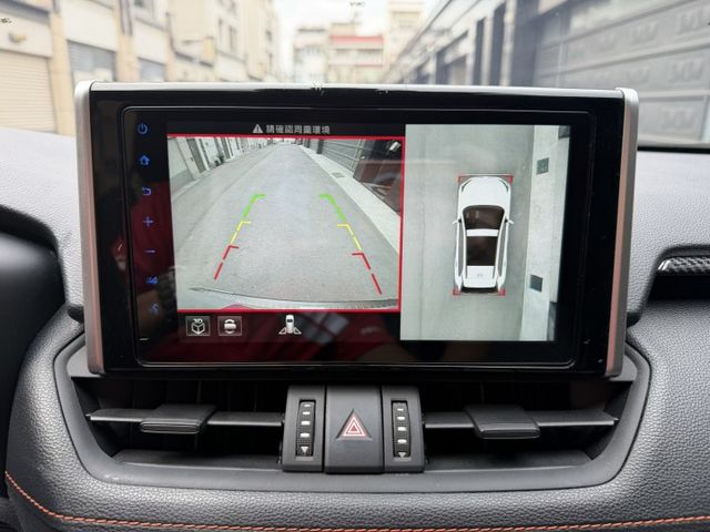 RAV4 Adventure 4WD 全景天窗/LV2輔助駕駛/盲點/電尾門/360環景/車側踏板/CARPLAY  第12張相片