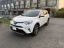 2017 RAV4 定速/摸們/電動椅/倒車顯影/原廠保養/IK免鑰駛/恆溫/ 國民神車  第1張縮圖