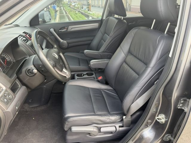 2009 4WD CRV 內裝顧的超級漂亮 引擎變速箱冷氣 超健康 升級安卓機 有快撥/電折/原廠保養  第11張相片