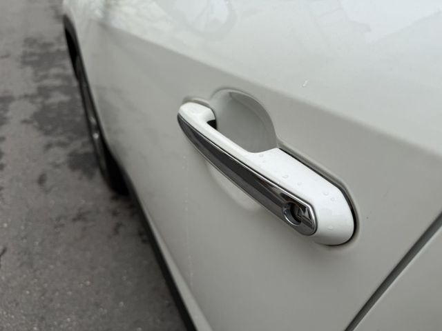 2019 RAV4 旗艦頂級版 ACC跟車/盲點偵測/摸們/電動尾門/360環景/雙前加熱座椅/電動/便宜  第7張相片