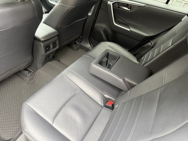 2019 RAV4 旗艦頂級版 ACC跟車/盲點偵測/摸們/電動尾門/360環景/雙前加熱座椅/電動/便宜  第15張相片