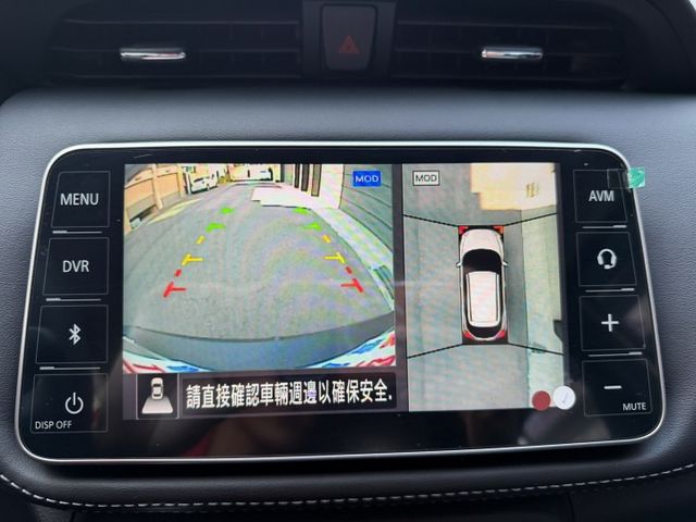 2018 KICKS 里程超級少 內裝猶如新車 定速/摸們/盲點/360環景/CARPLAY/抬頭顯示/超級便宜  第10張相片