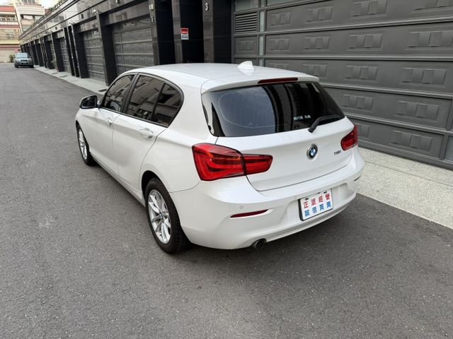 2016 小改款 118i 女用無菸車 定速/IK/摸們/雙區恆溫/倒車影像/模式切換/雙前電動椅/便宜  第18張相片