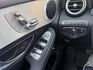 2017年 總代理 GLC250 4輪傳動 / 認證車 / 馬力200多P / 換檔撥片 / 定速 / 360環景 /  第8張縮圖