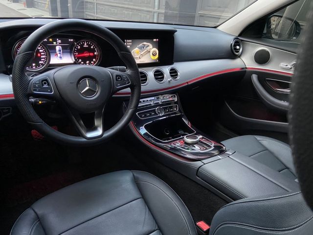 2016 E220D 認證車 64色氣氛燈 /定速/雙區恆溫/雙前座電動椅/高速長途超級省油/柴油渦輪  第13張相片