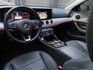 2016 E220D 認證車 64色氣氛燈 /定速/雙區恆溫/雙前座電動椅/高速長途超級省油/柴油渦輪  第13張縮圖