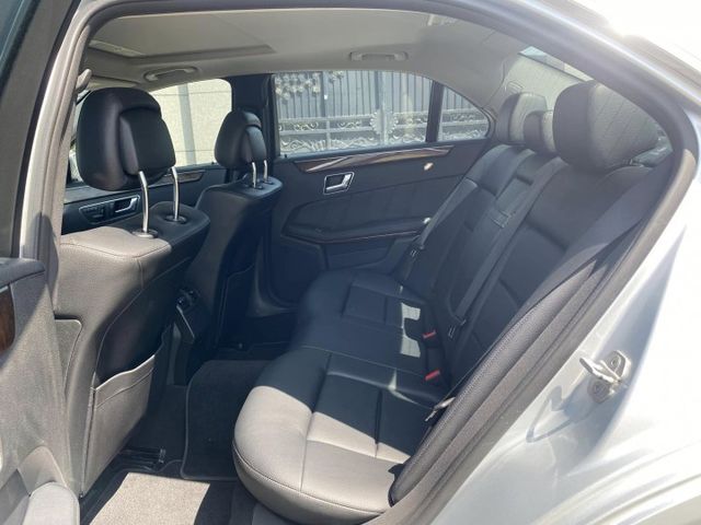 2010 E220d 柴油超省油  第11張相片