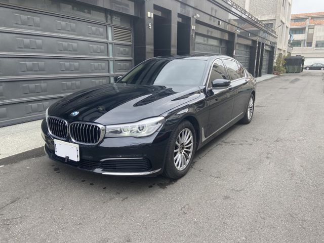 730LD 長軸版 市場沒車 有實力有品味的老闆 開過就懂他的好 襯托沉穩與低調的品味  第1張相片