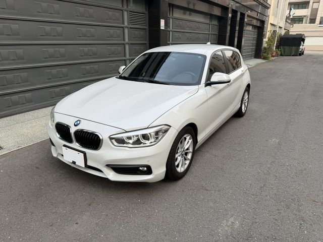 2016 小改款 118i 女用無菸車 定速/IK/摸們/雙區恆溫/倒車影像/模式切換/雙前電動椅/便宜  第1張相片