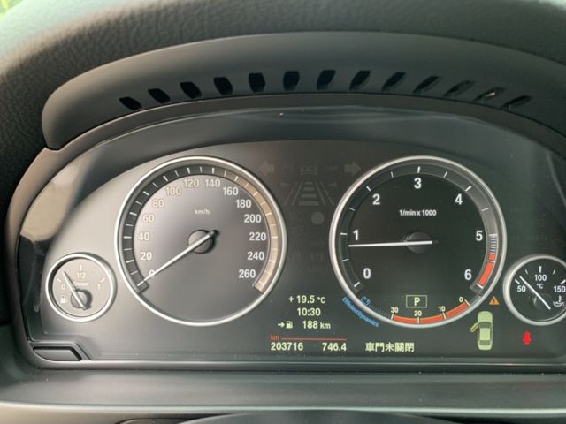 2014年 520D柴油 跑多 但耗材都已更換 無漏油 漏水  便宜裝B神車  第17張相片