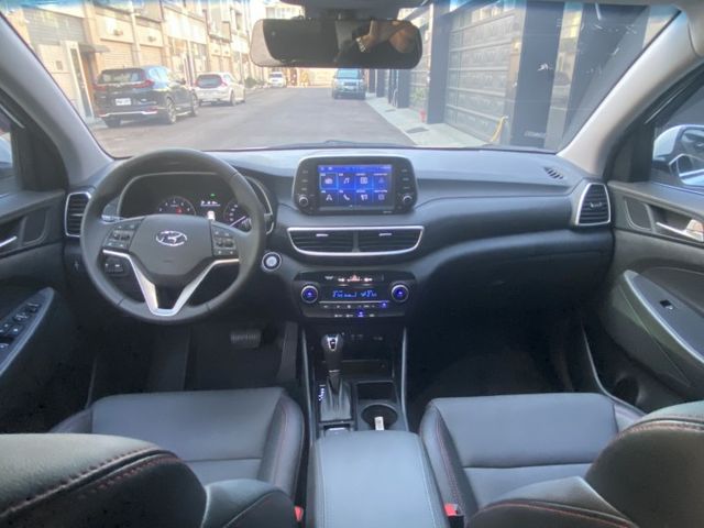 2021土桑 認證車 配備滿 ACC 電動尾門 車道維持 盲點 雙前電動椅 CARPLAY 360環景 全景天窗  第19張相片