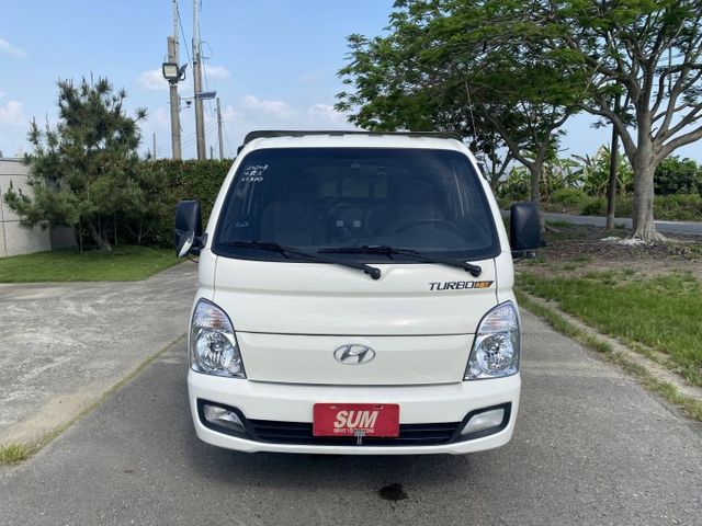 2020 小霸王 自排 大單箱  超稀有 車況優良 有安卓機 棚子可協助拆裝  第2張相片