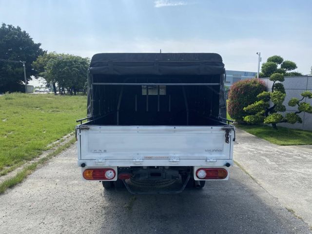 2020 小霸王 自排 大單箱  超稀有 車況優良 有安卓機 棚子可協助拆裝  第5張相片