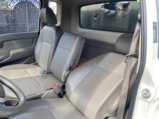 2020 小霸王 自排 大單箱  超稀有 車況優良 有安卓機 棚子可協助拆裝  第12張相片