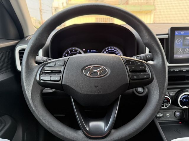 2020 帆優 GLC版頂級  定速/車道維持/360環景/CARPLAY/原廠保養/盲點/摸們/導航  第4張相片